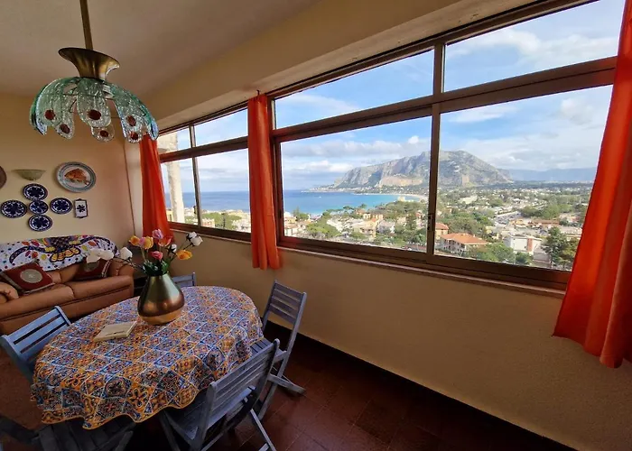 Ferienhaus Sunrise Mondello